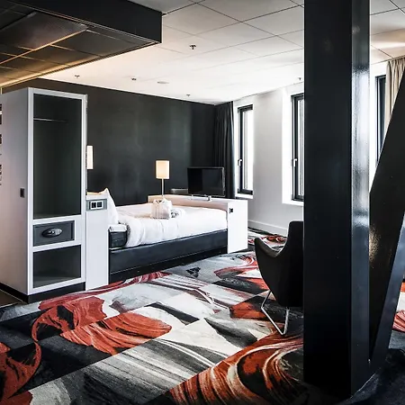 City Resort Hotel Leiden 4* Leiden
