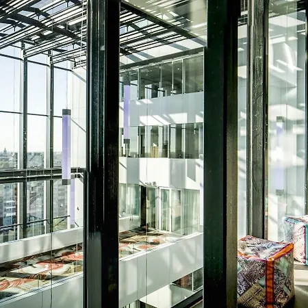 City Resort Hotel Leiden 4*