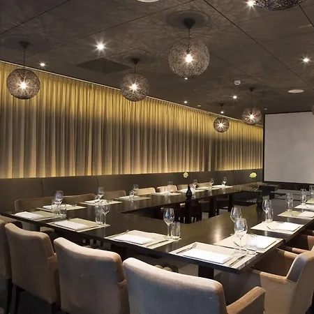 City Resort Hotel Leiden Hotel 4*
